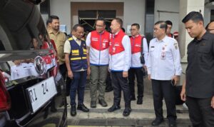 Pastikan Persediaan, Menteri ESDM Didampingi Pejabat Pemprov Lakukan Pengecekan BBM dan LPG Jelang Idul Fitri