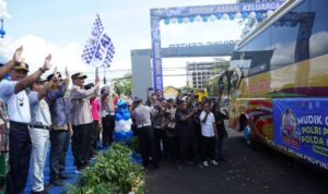 Wagub Hasnuryadi Turut Lepas Mudik Gratis, Sangat Membantu Masyarakat dan Berharap Tahun Depan Ditingkatkan