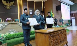 Bupati Batola dan DPRD Sepakati KUPA-PPAS Perubahan APBD 2025