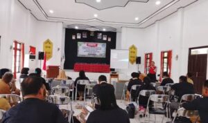 Dinas Pendidikan Bartim Gelar Pembinaan Kepala Sekolah SMP untuk Peningkatan Kompetensi