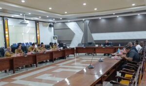 DPRD Apresiasi Pemkab Kapuas Salurkan 214 Desa Sapi Kurban