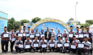 Gubernur Kalsel Berikan Penghargaan untuk Petani Berprestasi