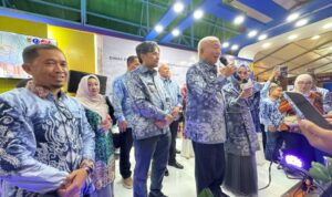 Gubernur Kalsel Kunjungi Stan Dinas PUPR di Kalsel Expo 2025, PUPR Idol Season 3 Menarik Pengunjung