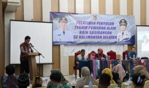 Pelatihan Pewarna Alam Sasirangan Berhasil, Disperin Kalsel Dorong Inovasi dan Keberlanjutan