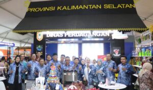 Stan Estetik Disdag Kalsel di Kalsel Expo 2025 Tampilkan Produk Unggulan Siap Ekspor
