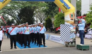 Disbunnak Kalsel Ikut Lomba Gerak Jalan Pemprov Kalsel