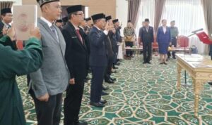 Bupati Heriyus Minta Pejabat Baru Bekerja dengan Dedikasi, Loyalitas, dan Inovasi