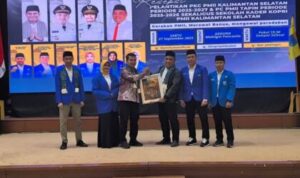 Pelantikan PMII Kalsel, Miftahul Chair Tekankan Regenerasi dan Peran Perempuan