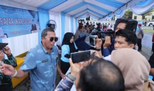 Sambut Kapolri, Dislautkan Kalsel Bagikan 1.000 Paket Ikan Segar Gratis