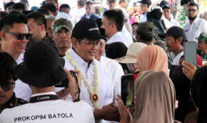 Wamen Transmigrasi Kunjungi Batola, Serahkan Bantuan Infrastruktur