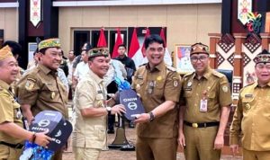 Barut Terima Bantuan Sarpras Sampah dari Pemprov Kalteng