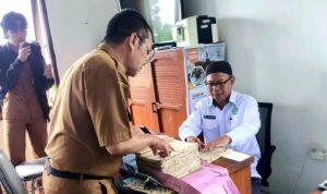 Dinas Kearsipan Barut Terima Al-Quran Tulisan Tangan Karya Ulama Lokal