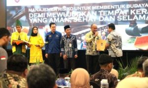 Dorong Keselamatan Kerja Jadi Budaya di Lingkungan Kerja, Disnakertrans Kalsel berkolaborasi dengan PT Wahana Safety Indonesia Gelar Seminar K3