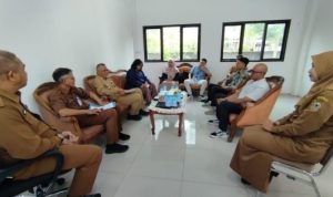 Irjen Kemenkop UKM Tinjau Bantuan Rumah Kemasan di Kalsel