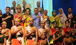 Malam Batanam Karya Taman Budaya Kalsel Sukses Menarik Generasi Muda