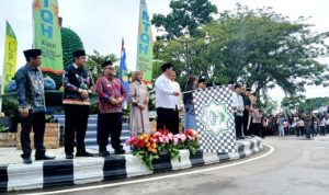 Ratusan Peserta Semarakkan Pawai Ta’aruf MTQH XXXIII di Bundaran Buah