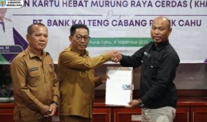 Pemkab Mura dan Bank Kalteng Teken MoU Program KHS dan KHMC untuk Perkuat Sektor Pendidikan