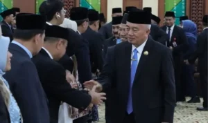 Muhidin Tekankan Kinerja Profesional kepada 11 Pejabat Baru