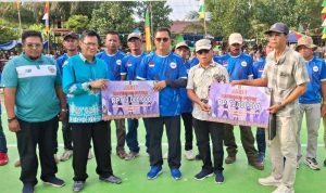 Pj Sekda dan Ketua DPRD Murung Raya Resmi Buka Turnamen Voli Muara Tuhup Open I