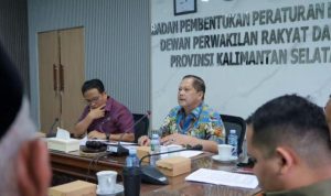 Bapemperda Pastikan Revisi Perda Pajak Sesuai Aturan