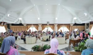 Desy Isi Reses dengan Pelatihan Keterampilan untuk Perempuan