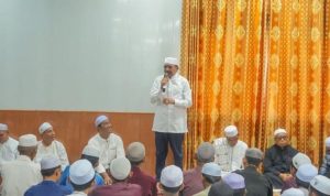 Ketua DPRD Kalsel Buka Bersama Ribuan Warga di Kampung Halaman