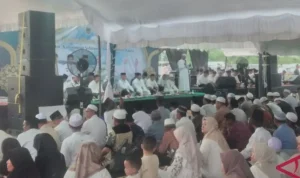 Ribuan Warga Batola Hadiri Safari Ramadhan Gubernur Kalsel