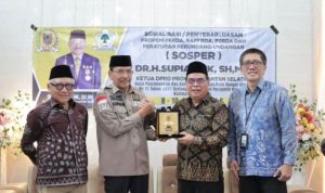Supian HK Sosialisasikan Perda Jamkrida di Ponpes Rakha