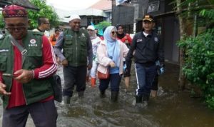 Banjarmasin Diterjang Banjir Rob, Pemkot Salurkan Bantuan