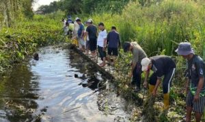 Wali Kota Yamin Pimpin Gotong Royong Normalisasi Sungai