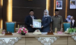 Bupati Batola Sampaikan LKPJ 2025