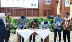 H. Bahrul Ilmi Tandatangani Kerjasama PSEL Banjarmasin Raya