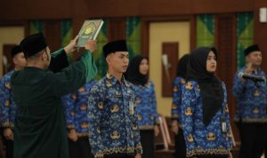 129 ASN Pemprov Kalsel Resmi Diambil Sumpah