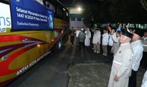 Gubernur Kalsel Lepas Kloter 1 Embarkasi Banjarmasin
