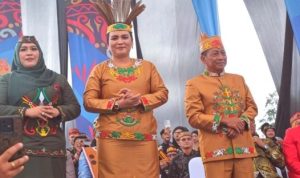 Kontingen Murung Raya Tampil Memukau di Karnaval Budaya FBIM 2026