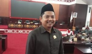 Imanudin Dorong Lulusan SMA Murung Raya Lanjutkan Pendidikan Demi Bangun Daerah