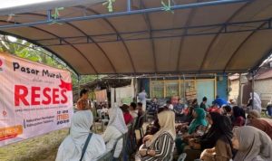 Reses Firman Hadirkan Pasar Murah dan Bibit Sayur