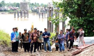 Shalahuddin Tinjau Proyek Strategis Kota Muara Teweh