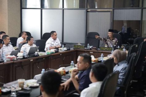 DPRD Kalsel Bongkar Potensi Kebocoran PAD dari Aset Daerah