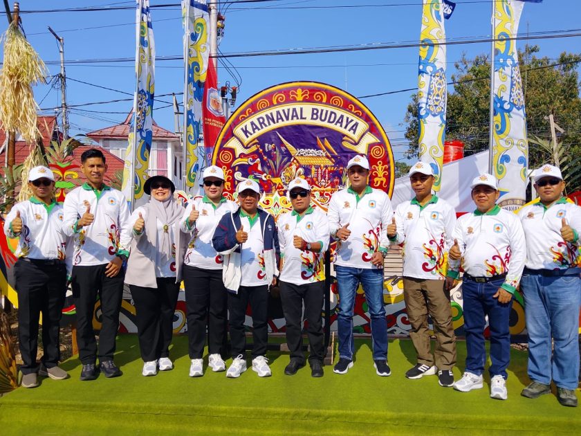 Ketua DPRD Murung Raya Apresiasi Karnaval Budaya sebagai Upaya Pelestarian Budaya Daerah