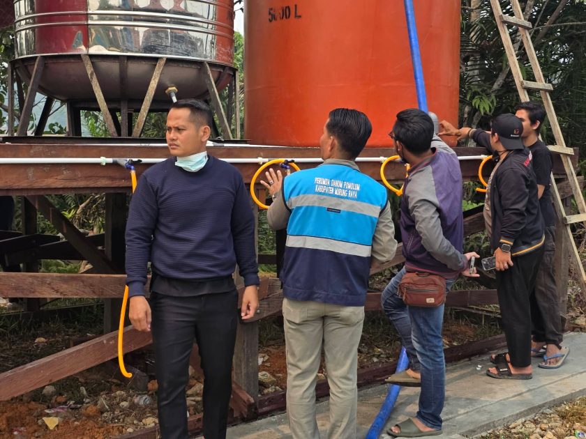 Pemkab Murung Raya Dirikan Dua Posko Air Bersih untuk Warga Terdampak Kekeringan