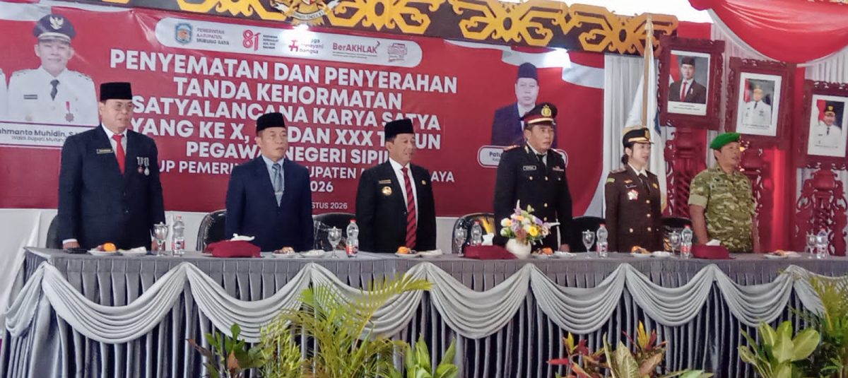 Ketua DPRD Murung Raya Apresiasi 27 ASN Terima Satyalancana Karya Satya