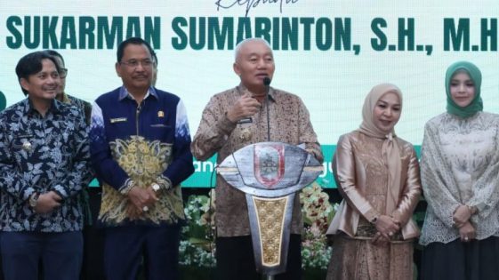 Sukarman Jadi Kajati Kalsel, Muhidin Titip Pesan Penting