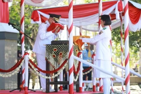 Muhidin Pimpin Upacara HUT ke-81 RI di Kalsel