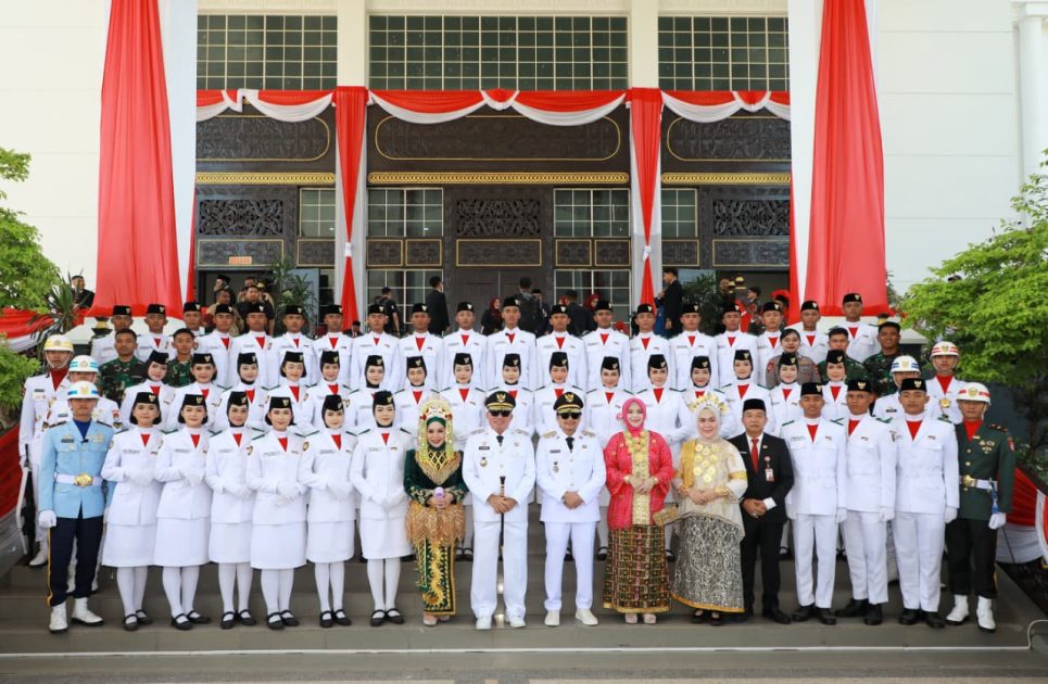 Muhidin Pimpin Upacara HUT ke-81 RI di Banjarbaru